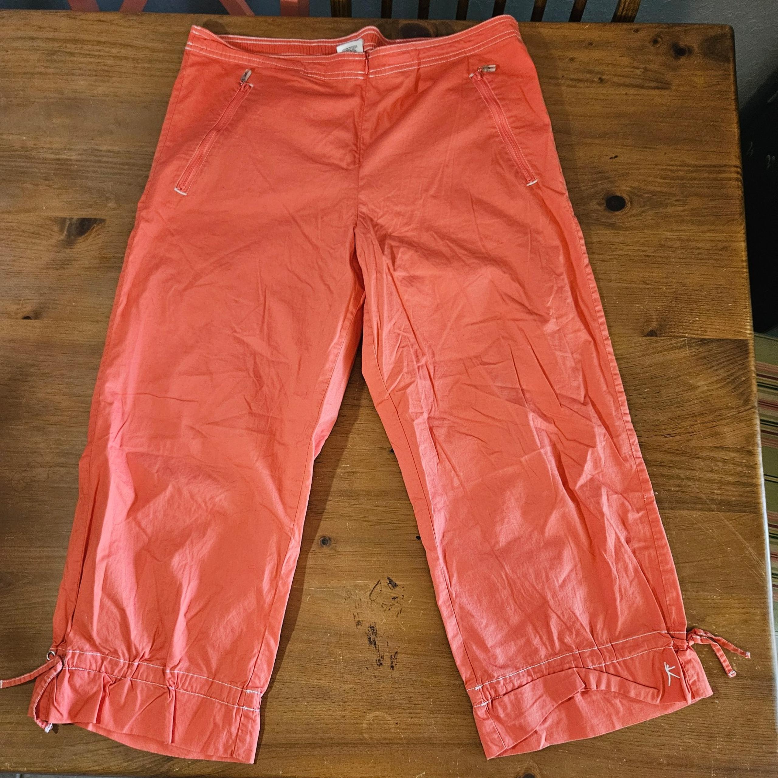 Danskin Now Cropped Pants Orange Size Large