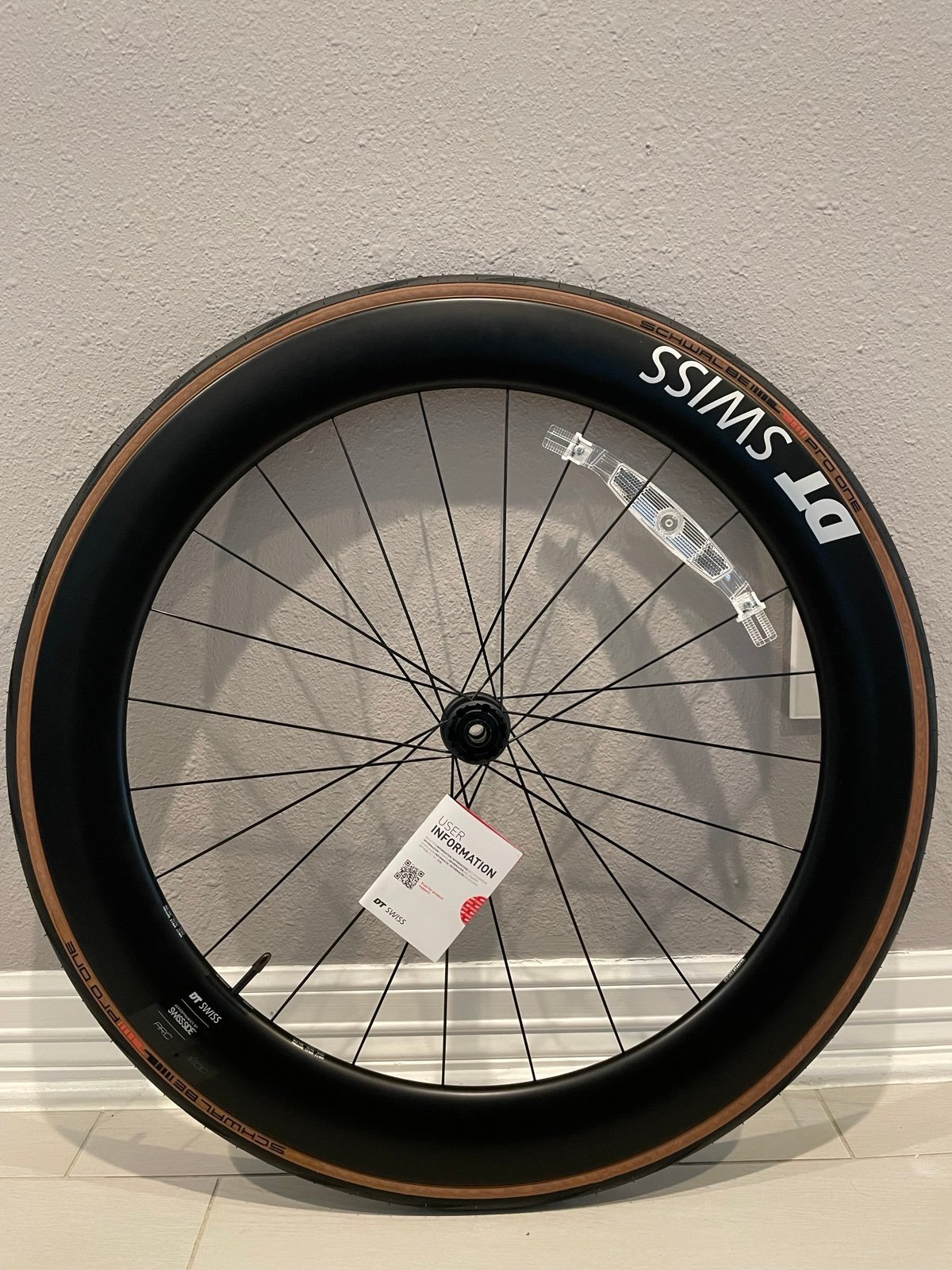 DT SWISS ARC 1600 62 Front disc tubeless