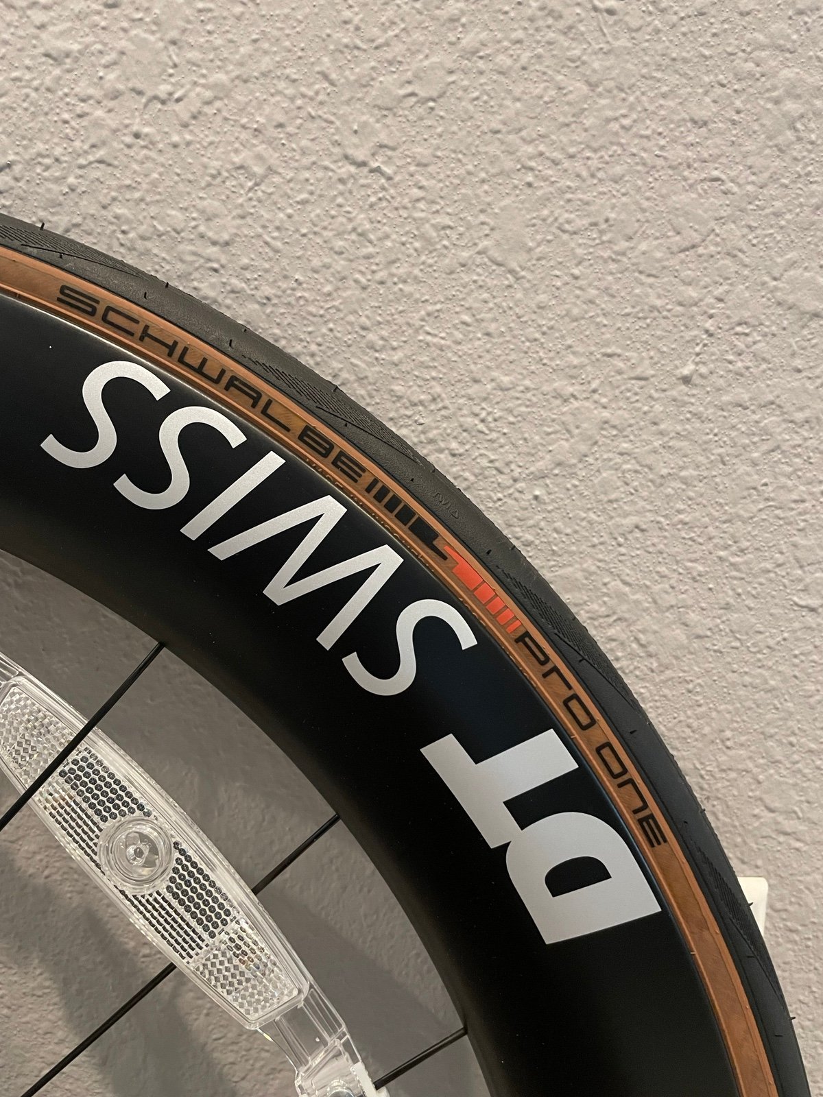 DT SWISS ARC 1600 62 Front disc tubeless