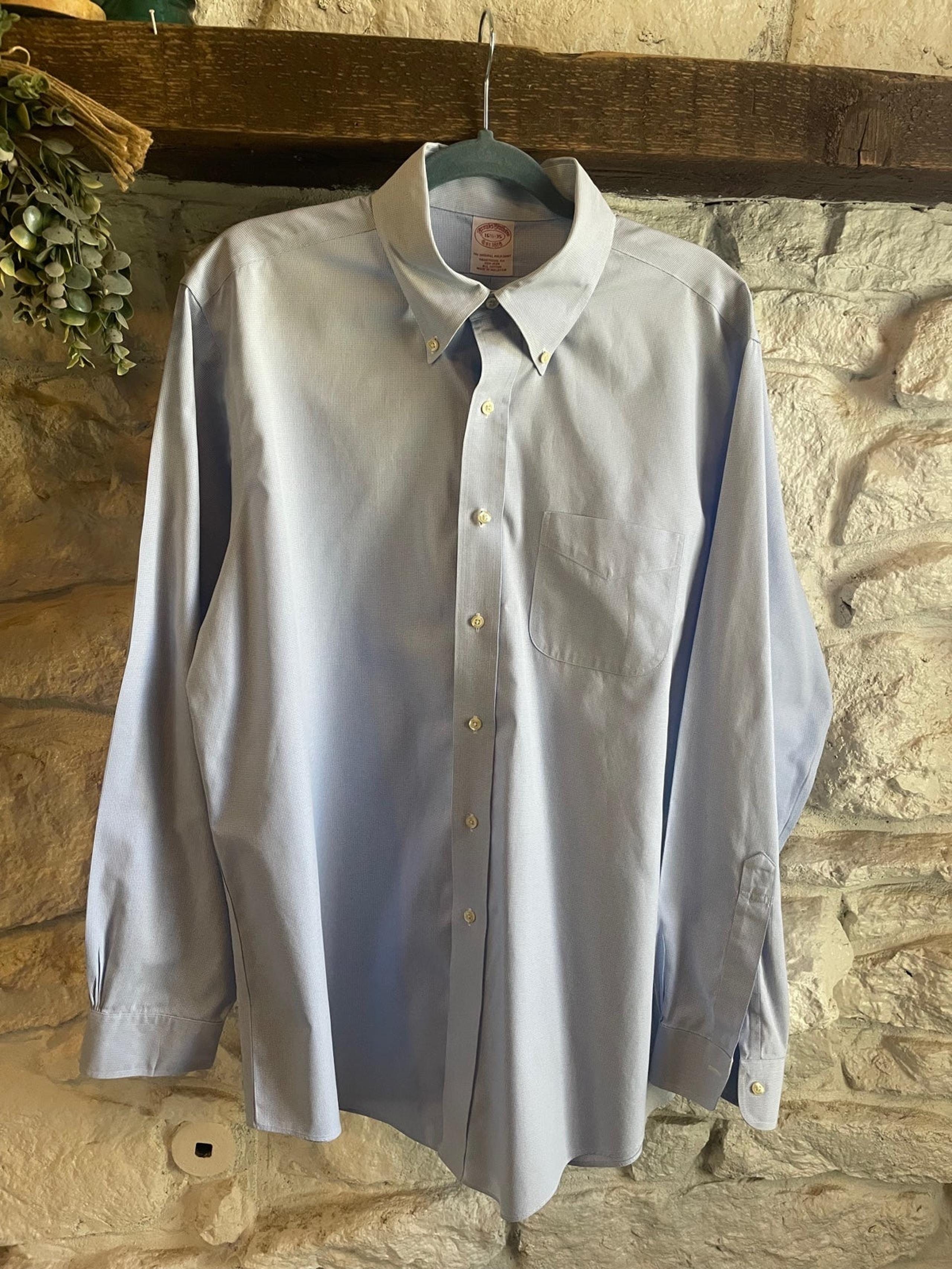 Brooks Brothers Non Iron 16 1/2-35 Light Blue Shirt