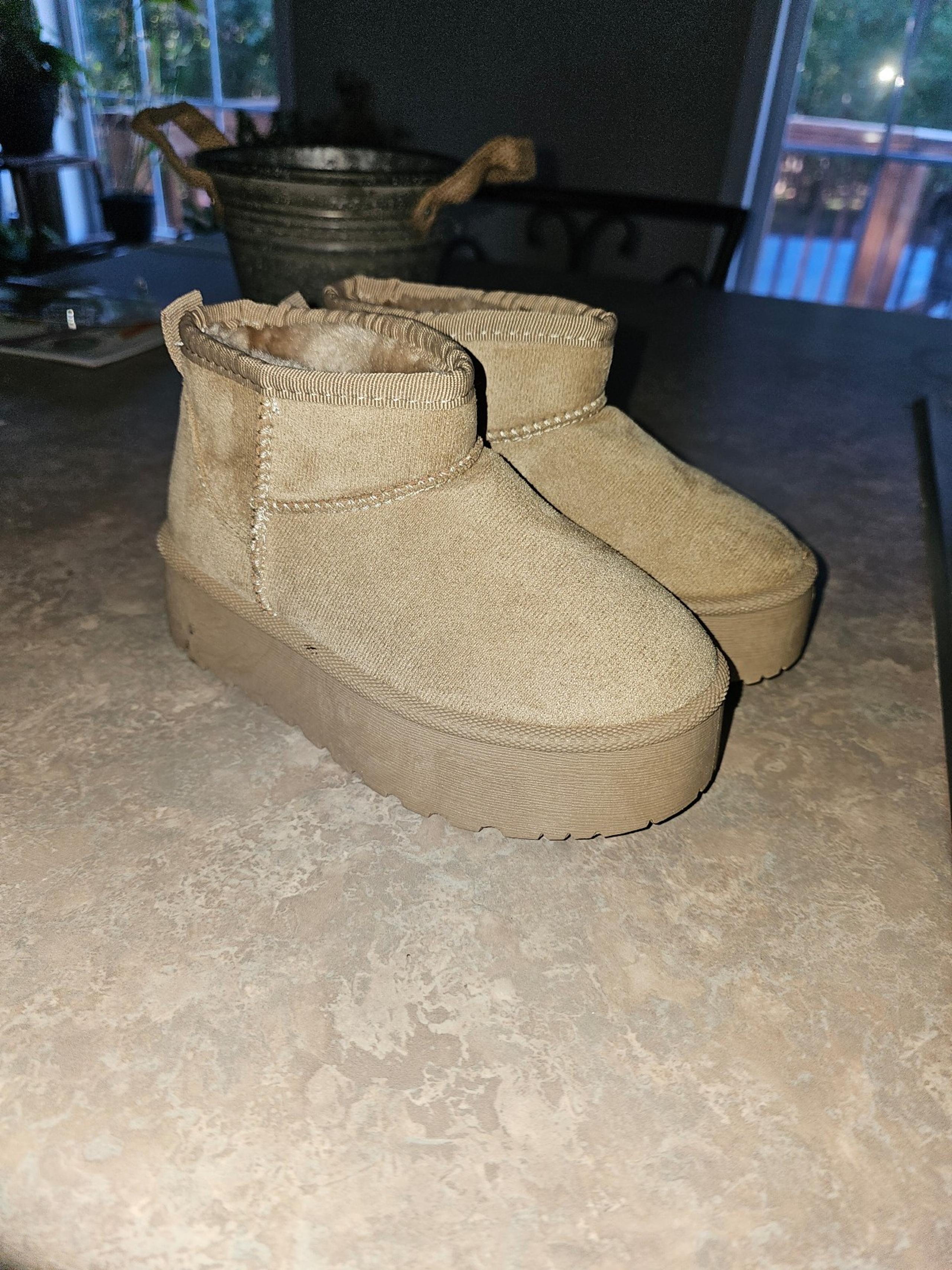 Toddler Girl Mudd Boots 10