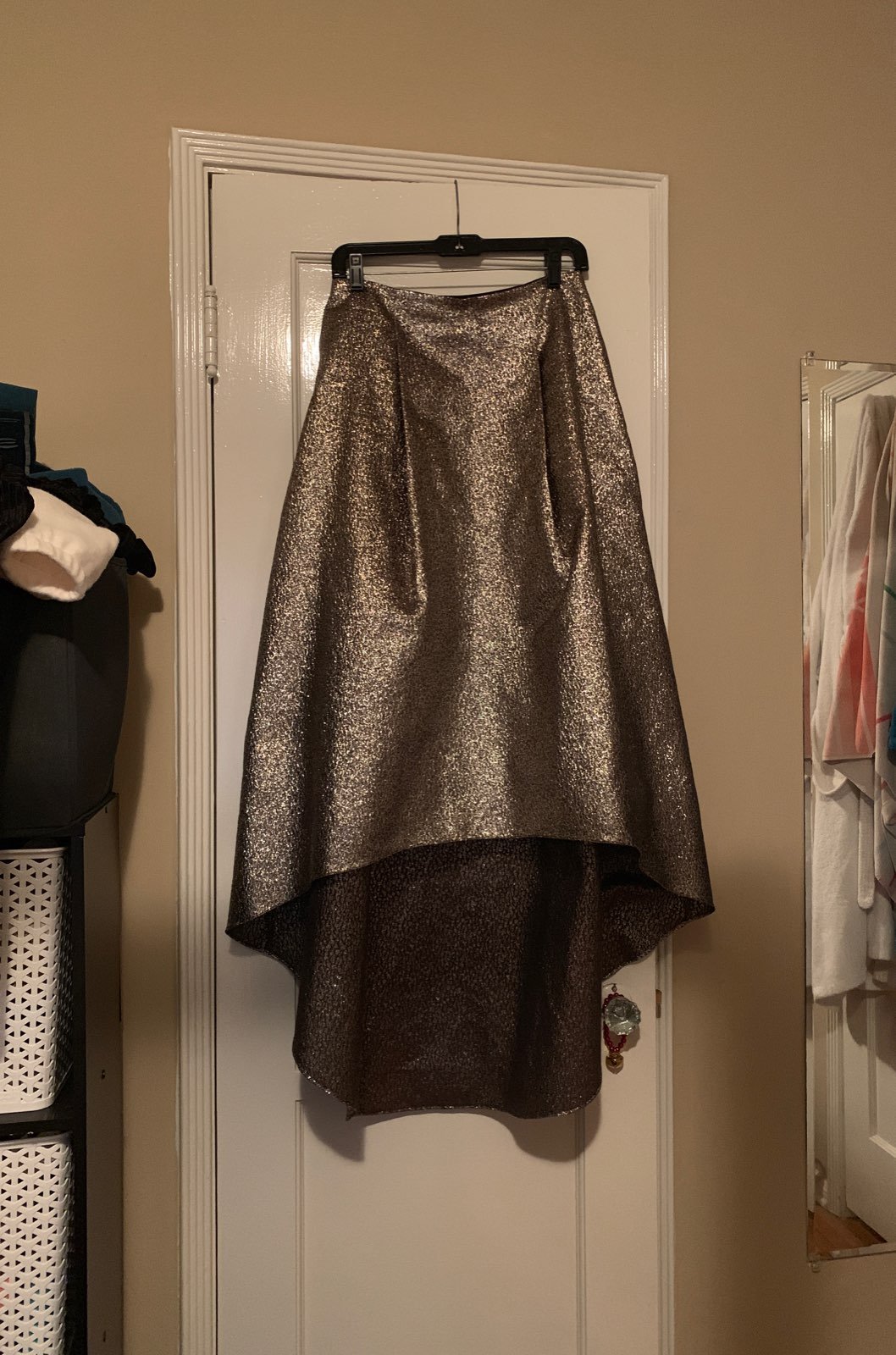 Sachin + Babi Gold Metallic Skirt Size 4