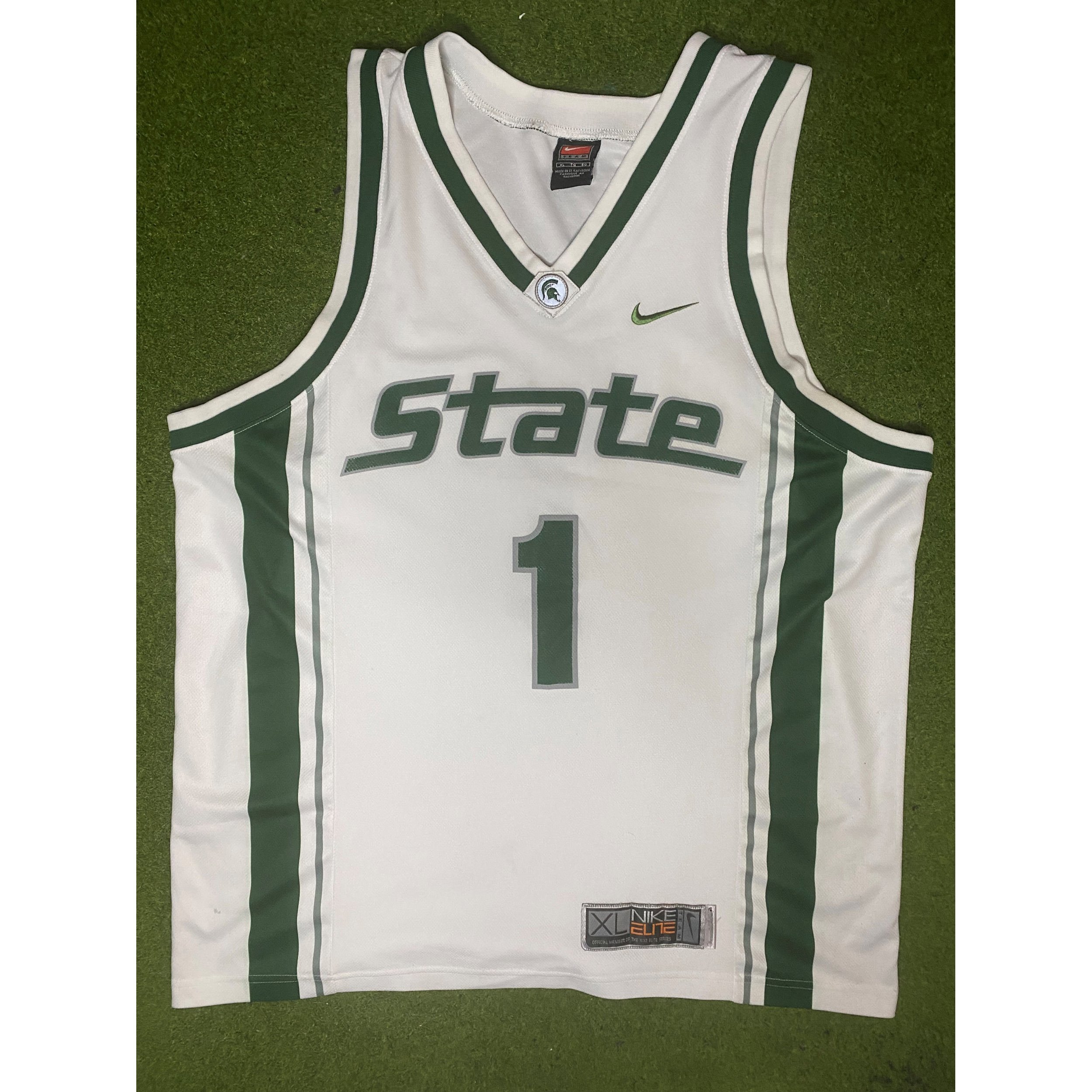 00s Michigan State Spartans - Vintage College Basketball Jersey (XL)