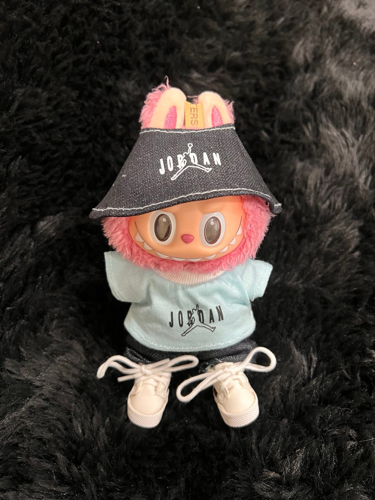 Labubu Jordan outfit and accessories