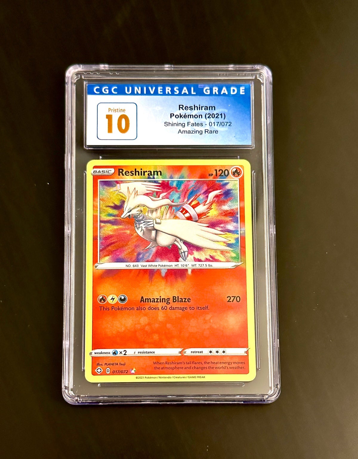 Reshiram - Pokémon (2021) Shining Fates 017/072 Amazing Rare CGC Graded 10 Holo