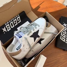 Size 5.5 -Authentic Super-Star White and Gold Leather Golden Goose Sneakers