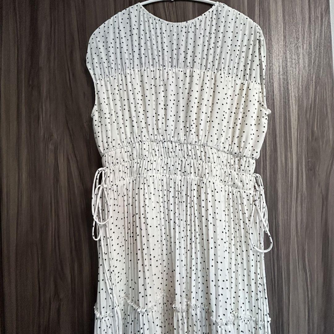Herlipto Pin Dot Pleated Long Dress