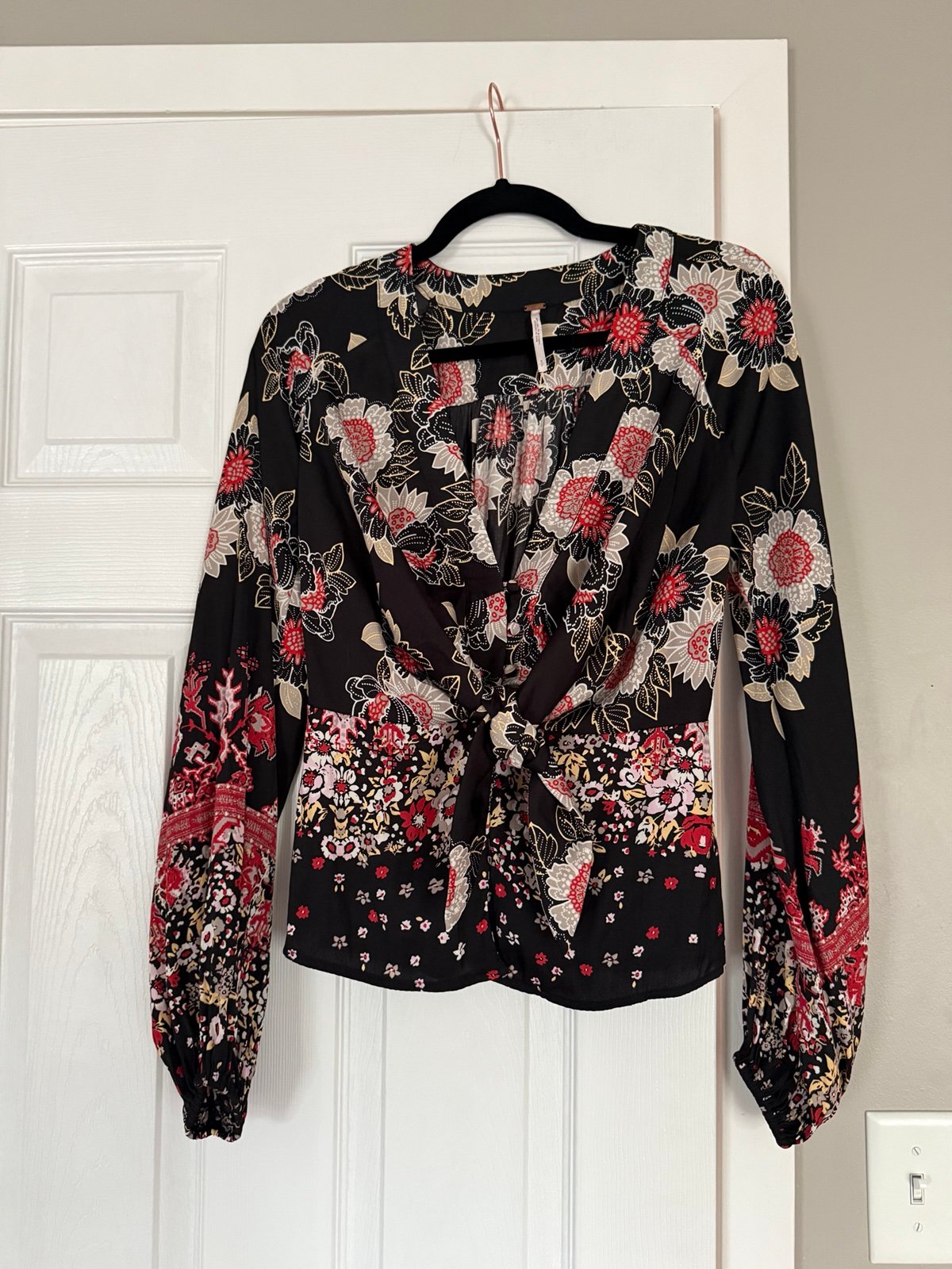 Free People Bohemian Boho Front Tie Floral Blouse