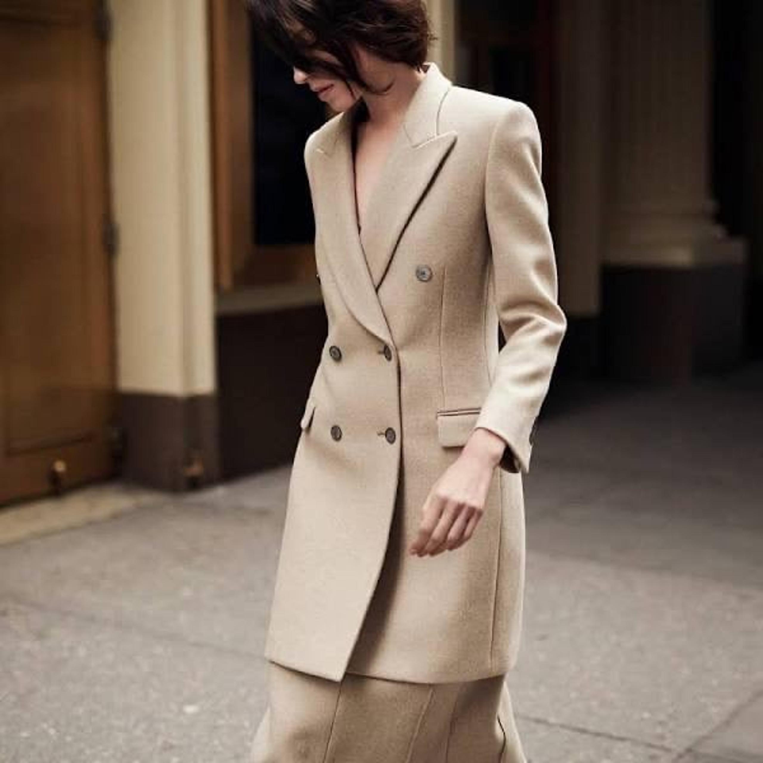 Theory Tailored Oatmeal Melange Heavy Wool Twill Coat in Oatmeal sz 2