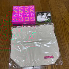 NEWS Atchimuite Hoi Famikura Limited Edition
