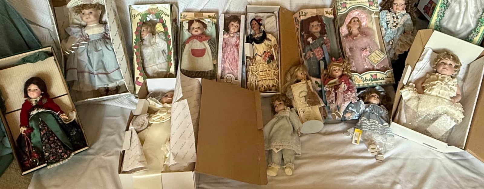 Porcelain Doll Collection in bulk!