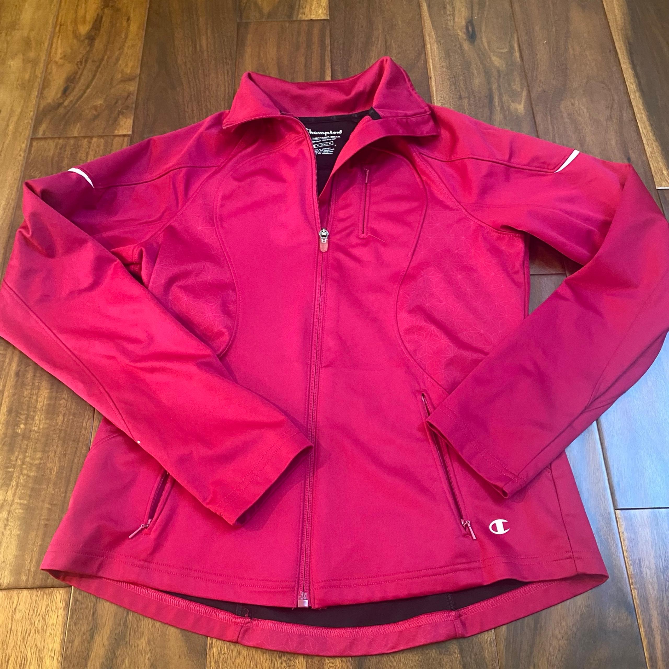 Champion Women’s Cold Weather Gear Pink Jacket Size Small Running Outside