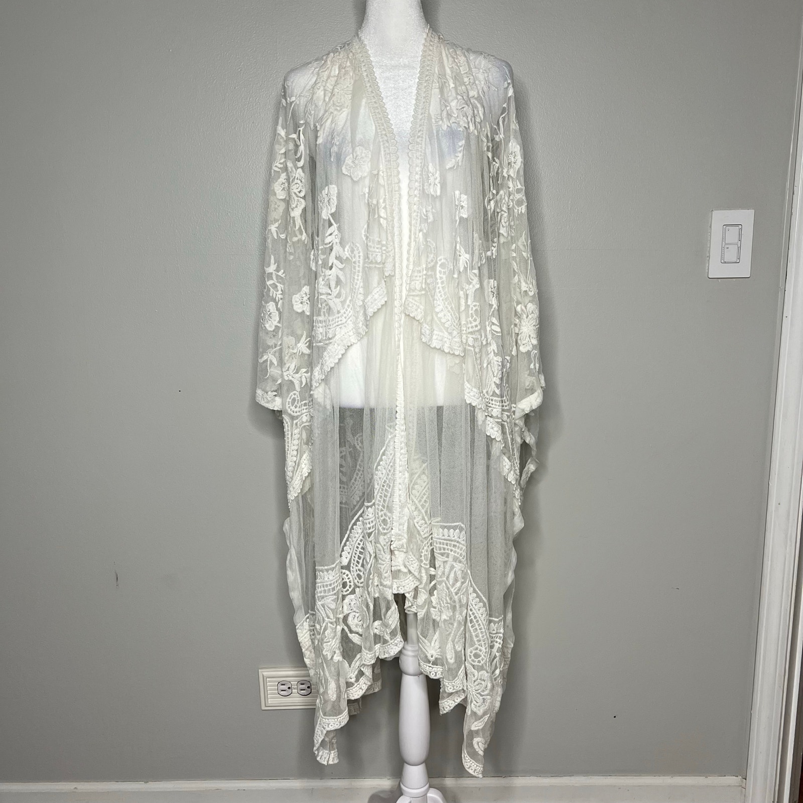 Torrid Duster Length Lace Kimono Cover Up Wrap One Size Sheer Festival Boho