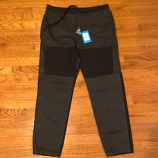 BNWT Under Armour Pants mens L