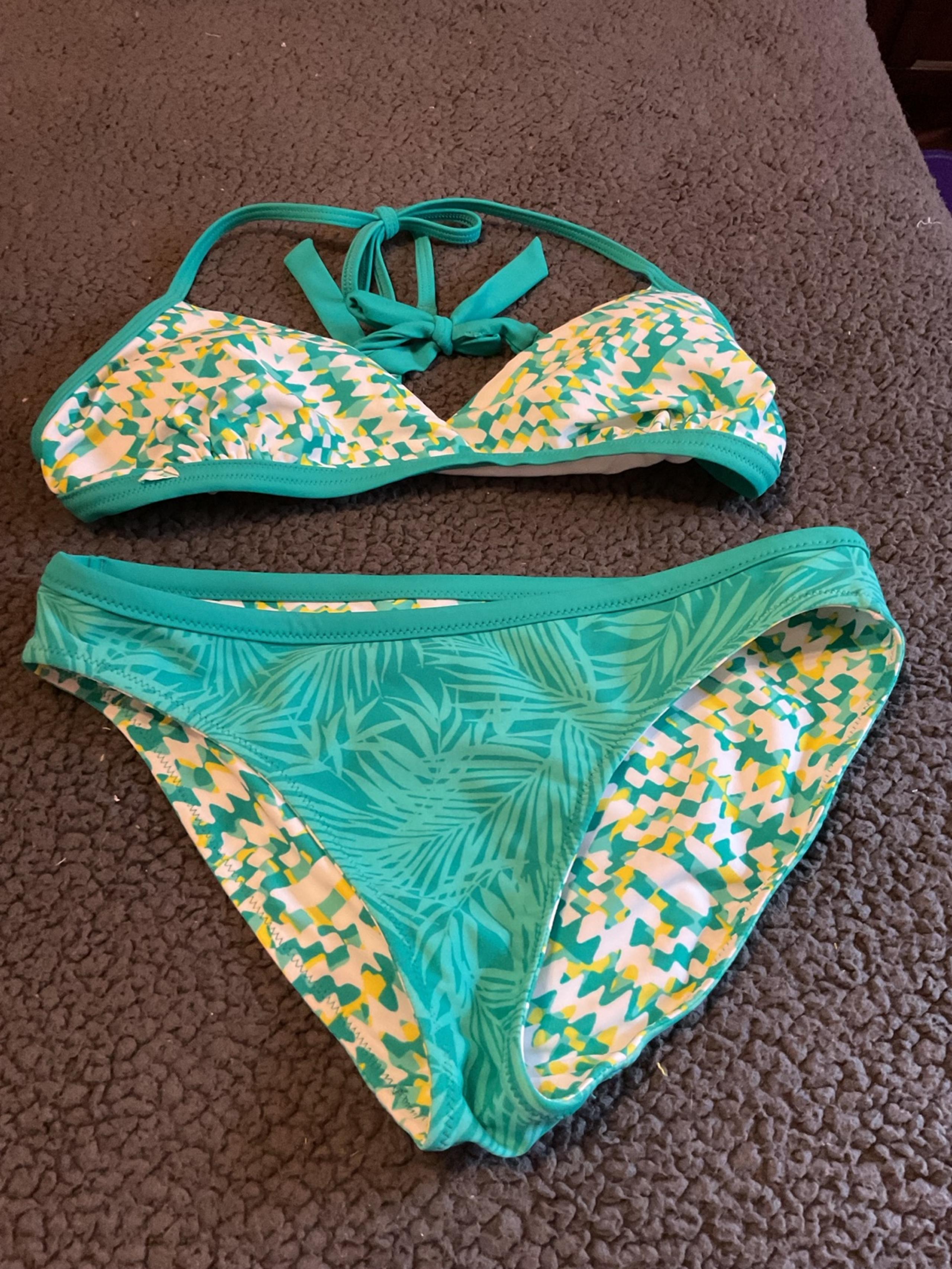 Speedo 2 pc swimsuit