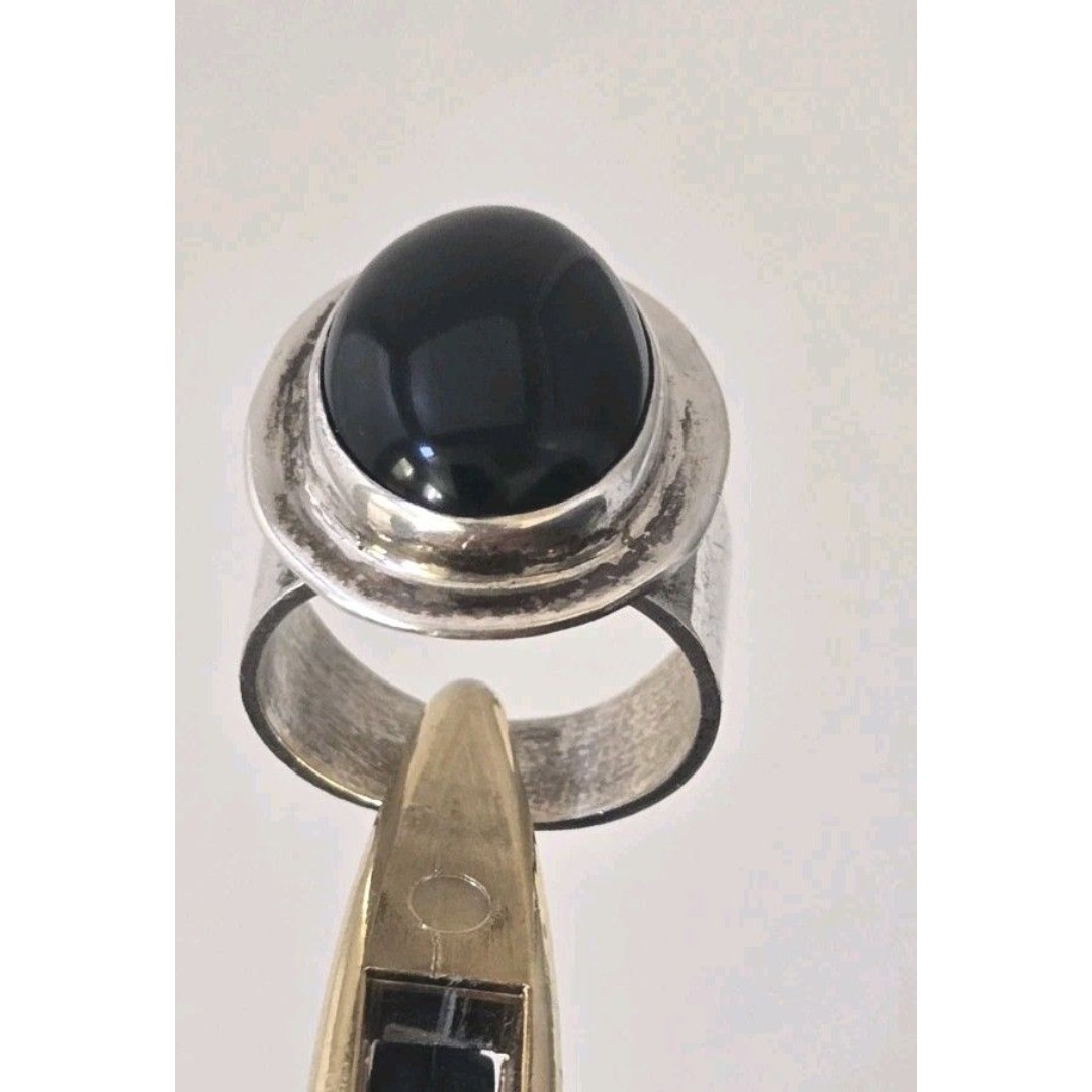 VTG Maxico 925 Sterling Silver Oval Black Onyx Statement Ring Size; 6 (13.7 gms)