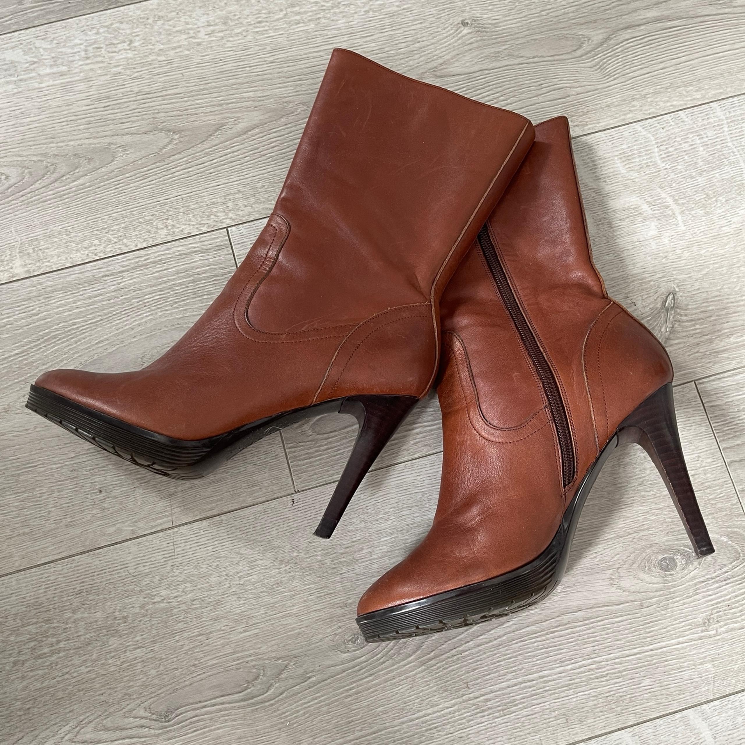 Calvin Klein Konnie Leather Brown Stiletto Dress Boots size 7.5