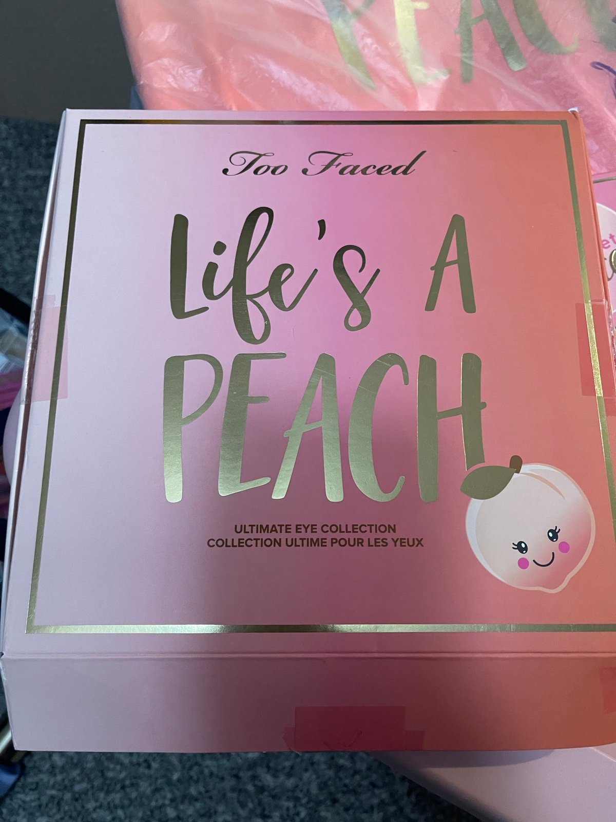 Too Faced Sweet Peach Eyeshadow Palette