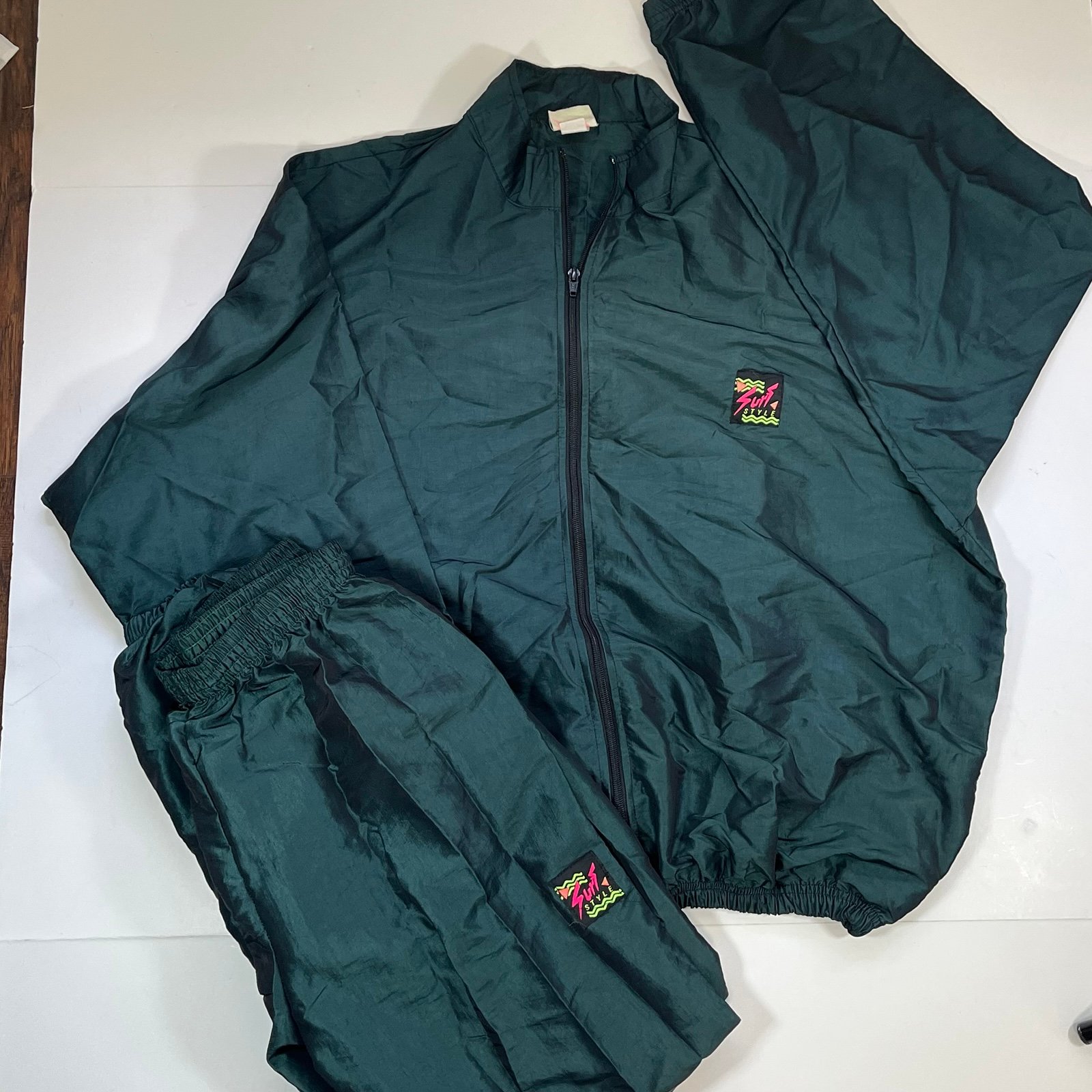 Vtg 90’s Surf Style Jacket Pants Track Suit Windbreaker 2 Pc Green Iridescent XL