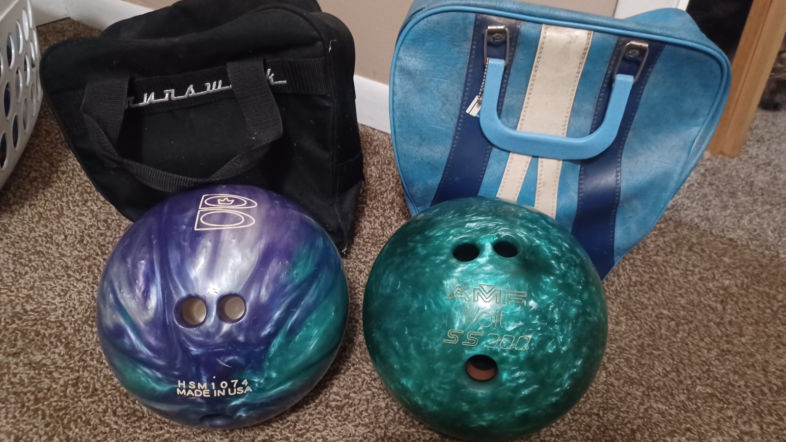 Pair of bowling balls
