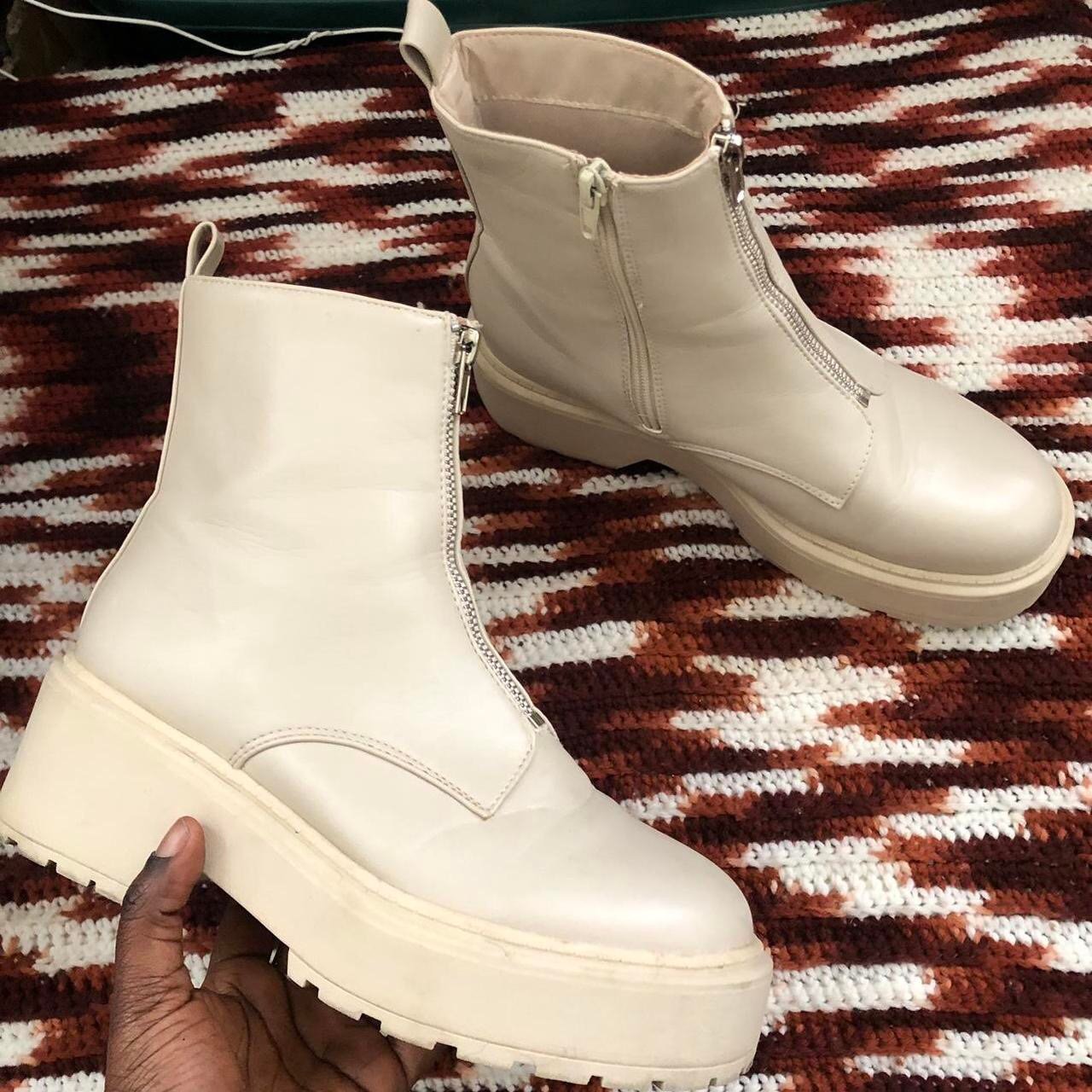 Chunky Platform White Cream ankle combat chelsea boots booties zipper front-Sz 8