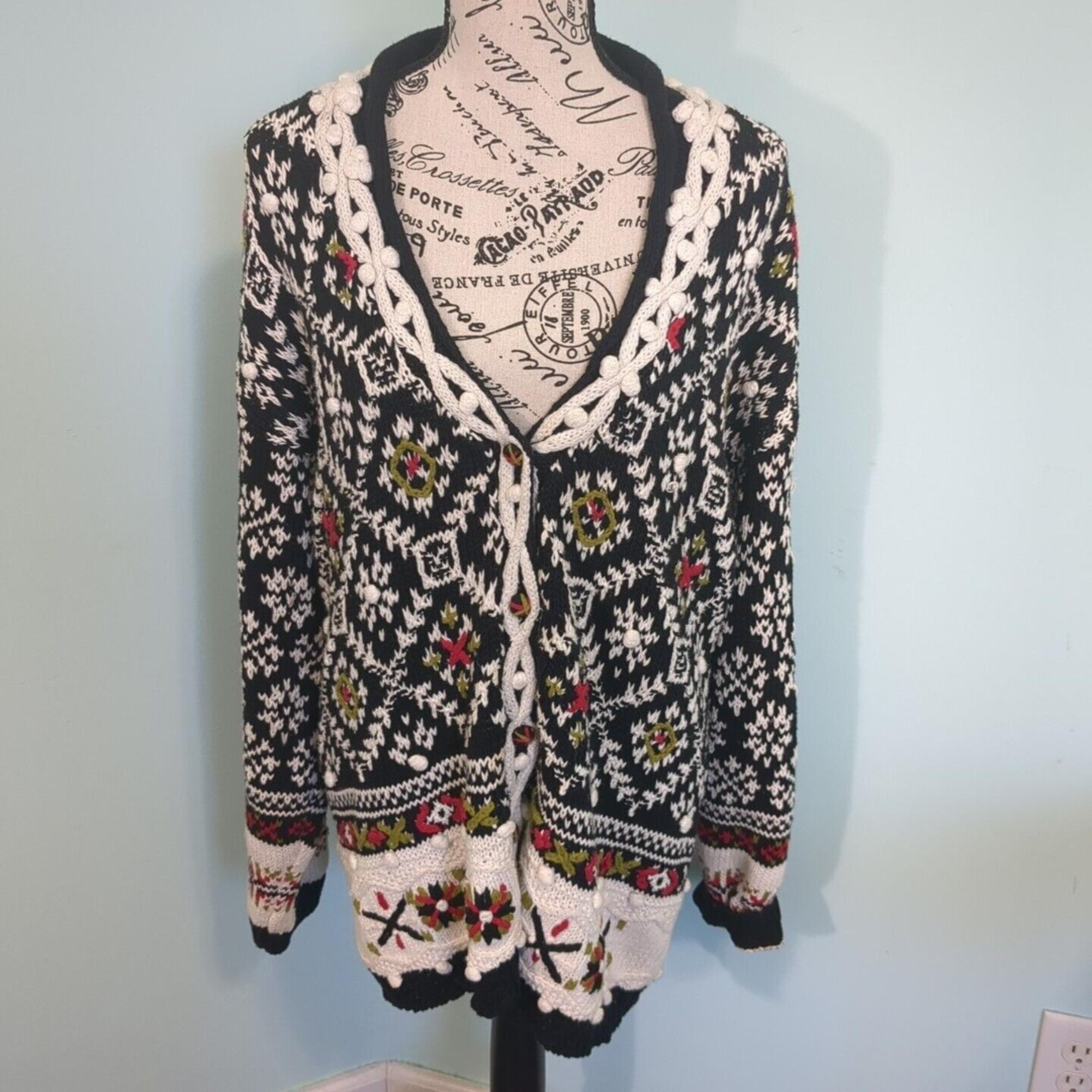 Heirloom Collectibles Sweater Women's medium embroidered floral vintage
