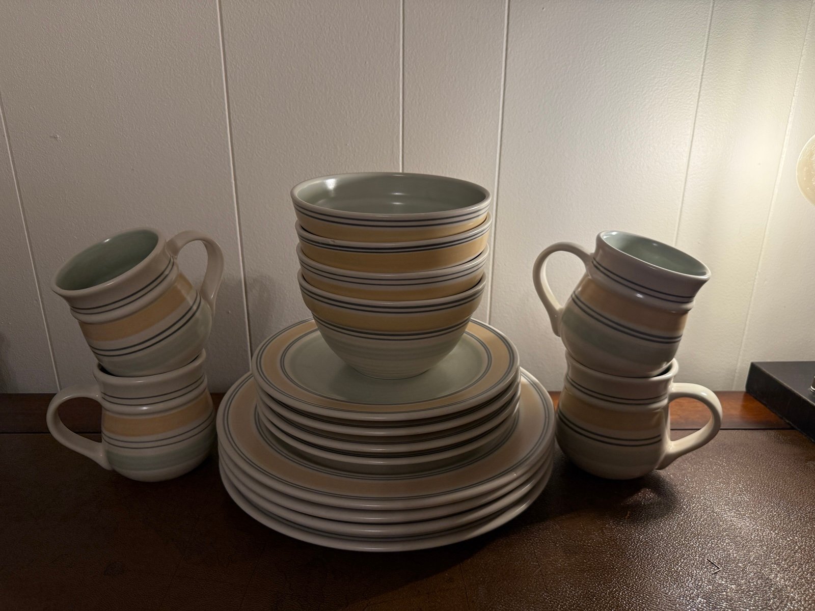16pc Pfaltzgraff Key Largo Dinnerware Set Plate Cup Bowl Dinner Salad