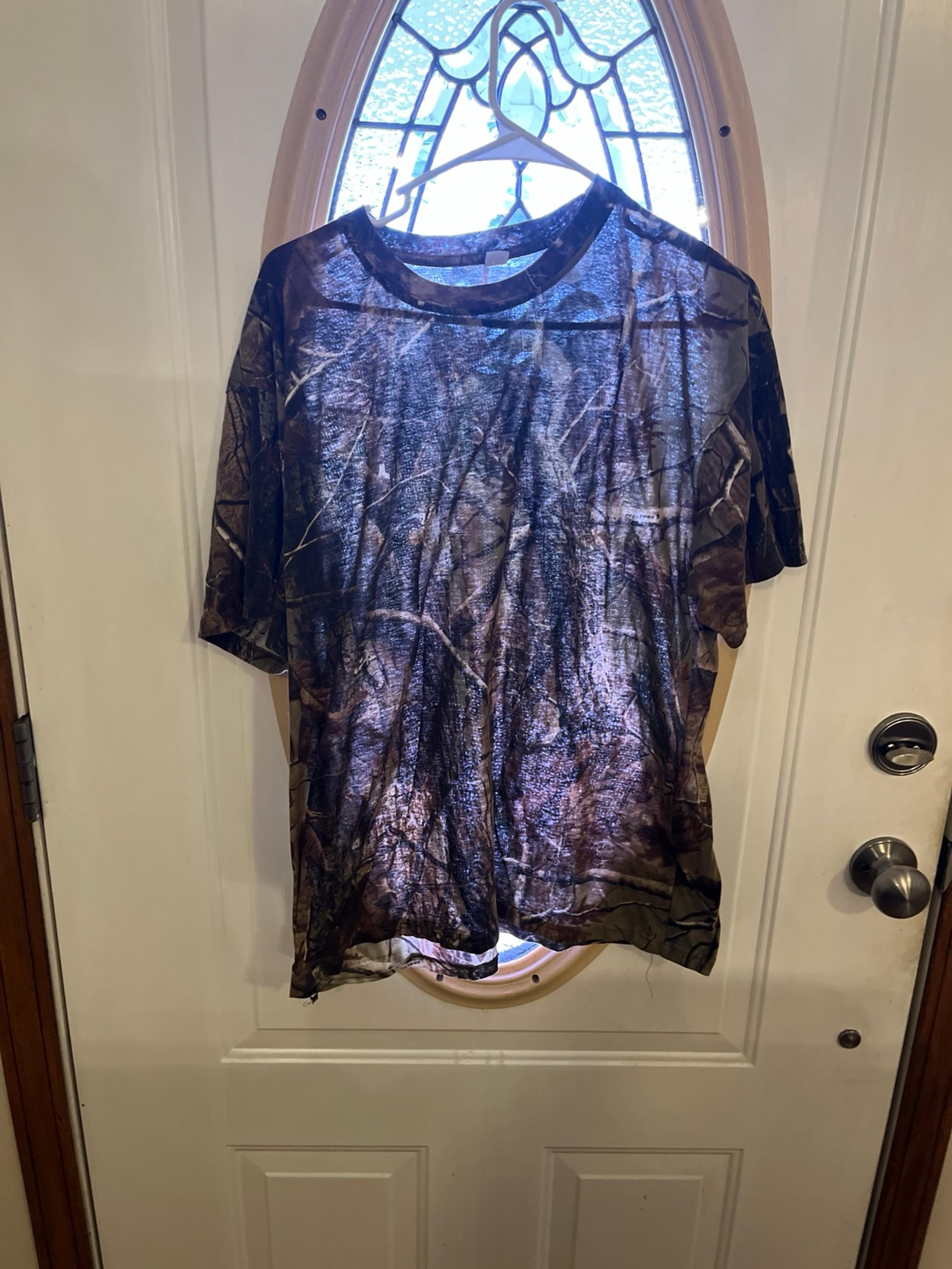 Real tree women T-shirt