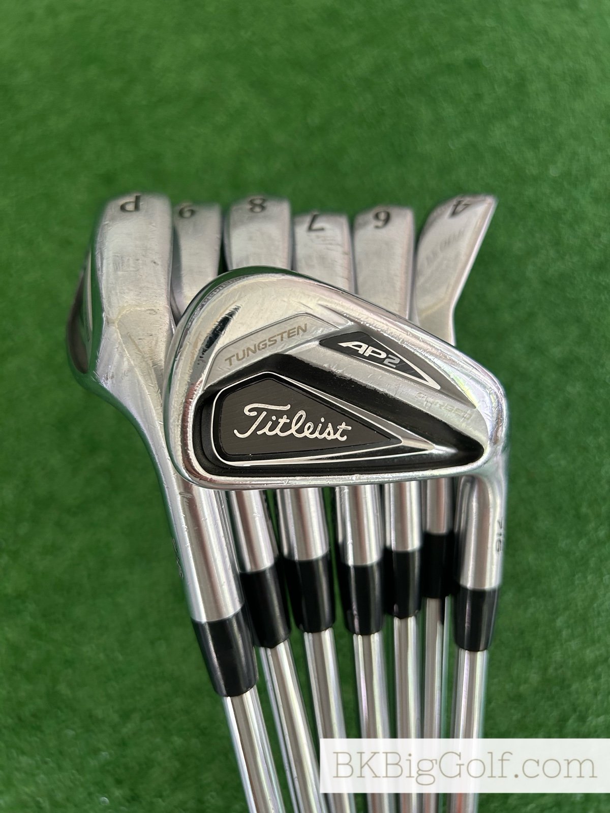 Titleist AP2 716 Forged Iron Set 4-P / Dynamic Gold 120 Stiff