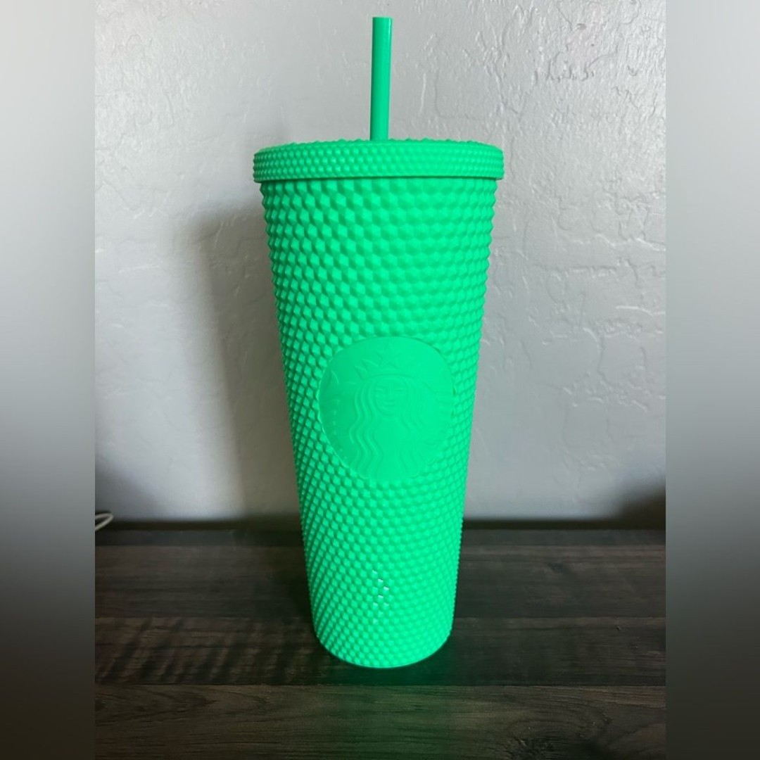 Starbucks summer ‘22 limited edition Mexico green soft touch studded tumbler24oz