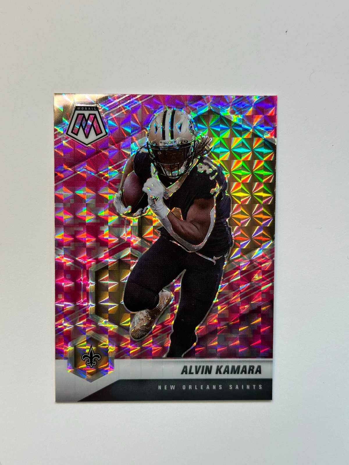 Football Card: Panini Donruss - Prizm Pink Alvin Kamara #146