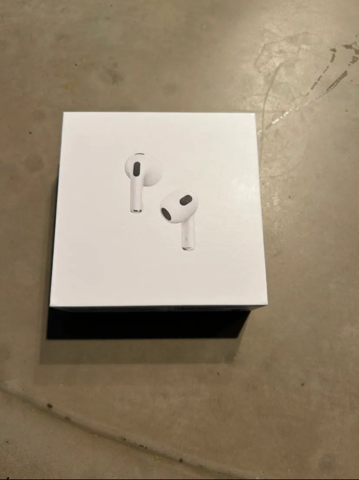 AirPods
