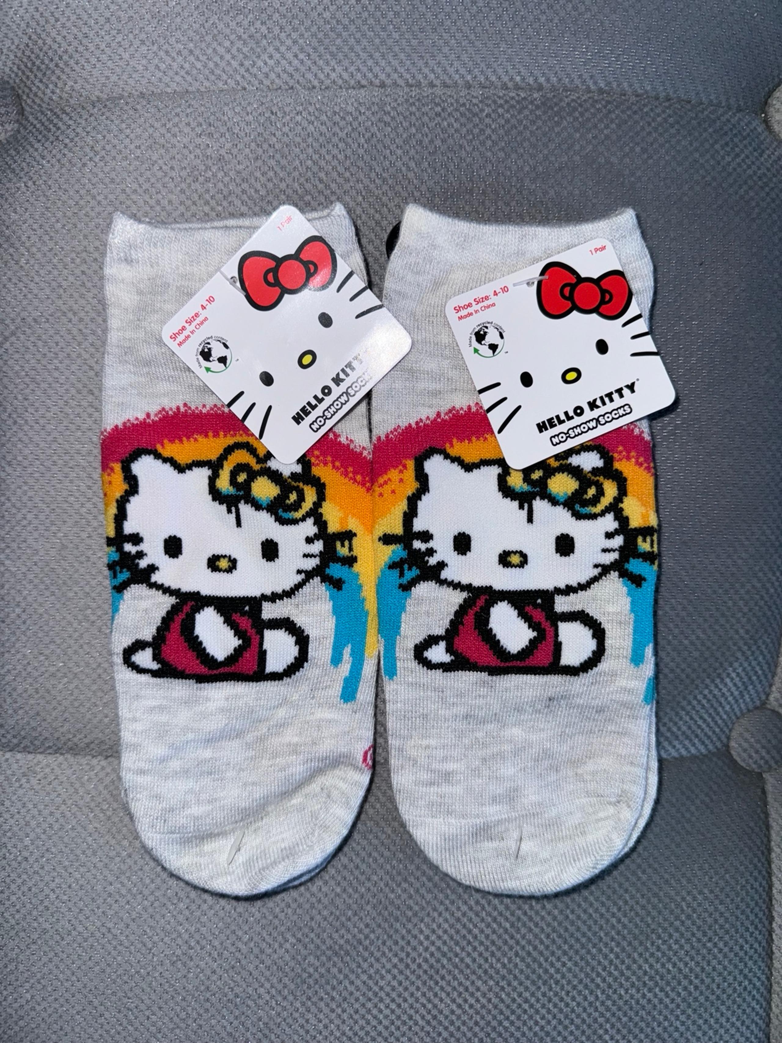 Hello kitty socks