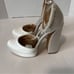 Badgley Mischka Felixa Women's White Satin Pearl Platform Heel Pump Size 5.5