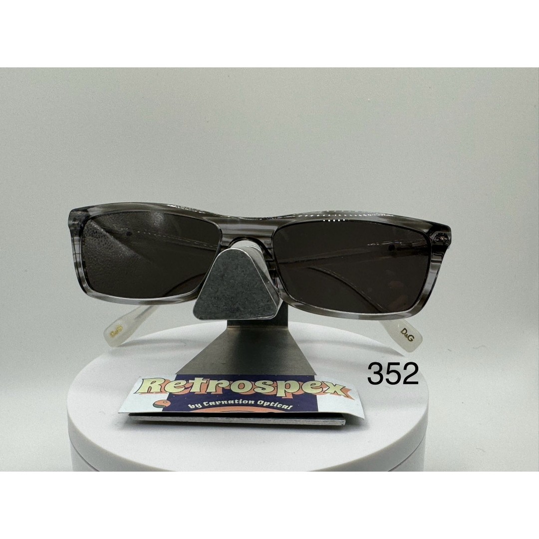 Vintage Y2K Sunglasses NOS 2000s Grey Lens Dolce & Gabbana 1215 Narrow Grey Zyl