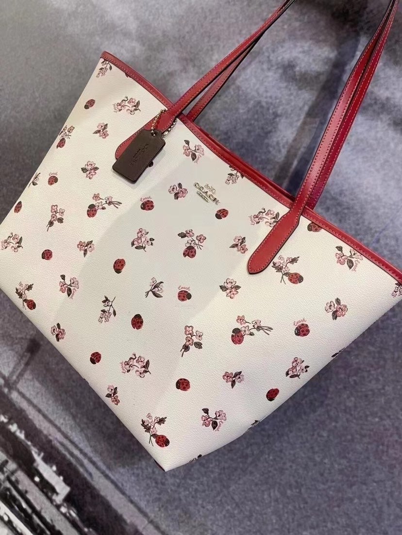 City Tote With Ladybug Floral Print