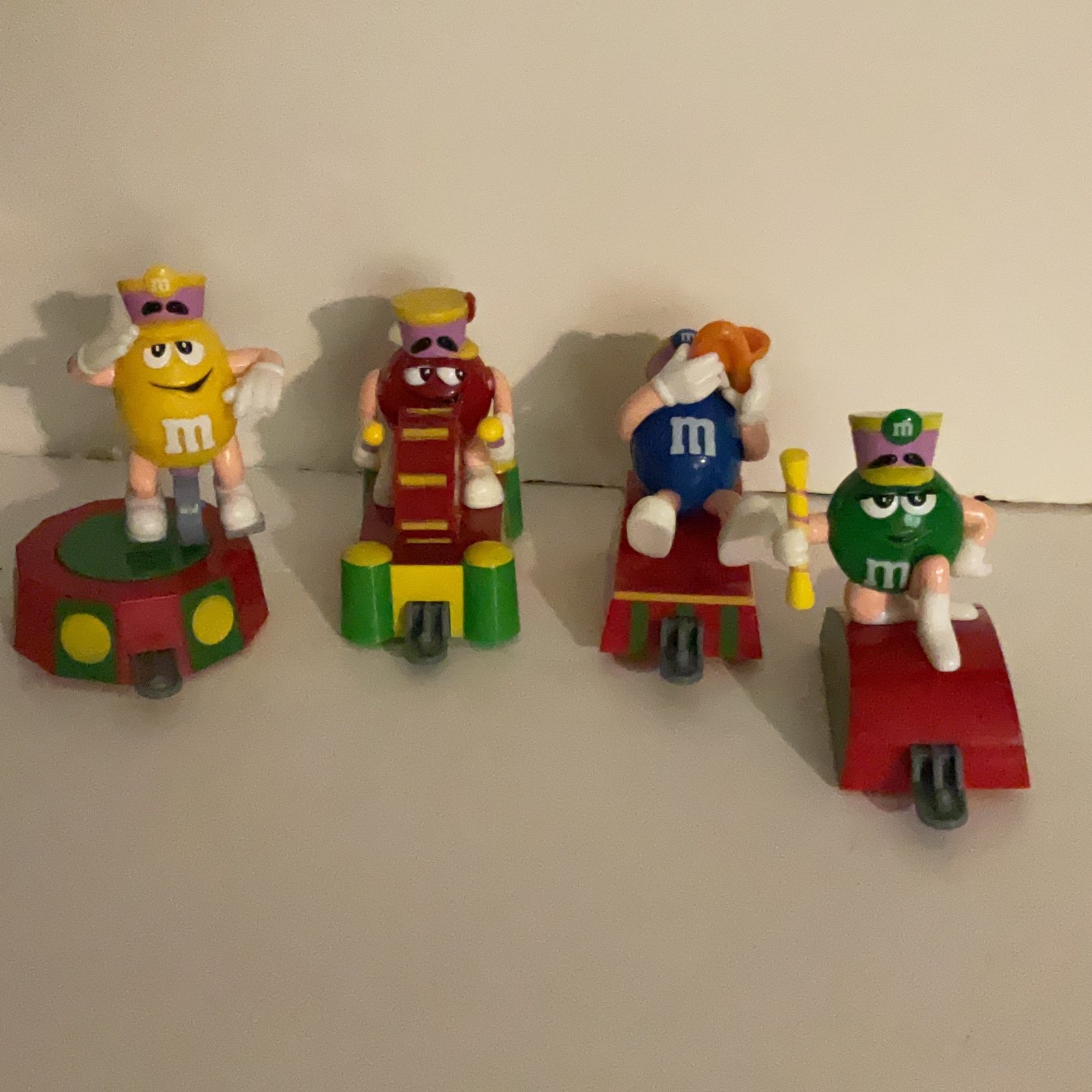 Assorted Vintage M&M’s Brand Train Pieces, Lot of 12