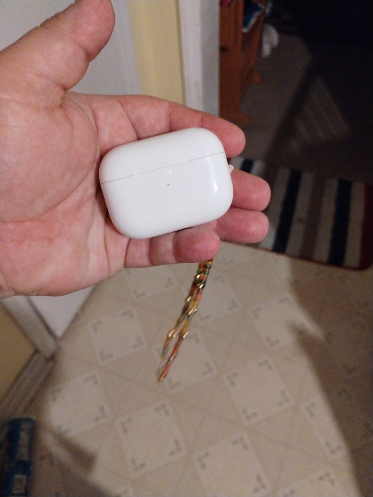 Apple AirPods Pro with Charging Case in White