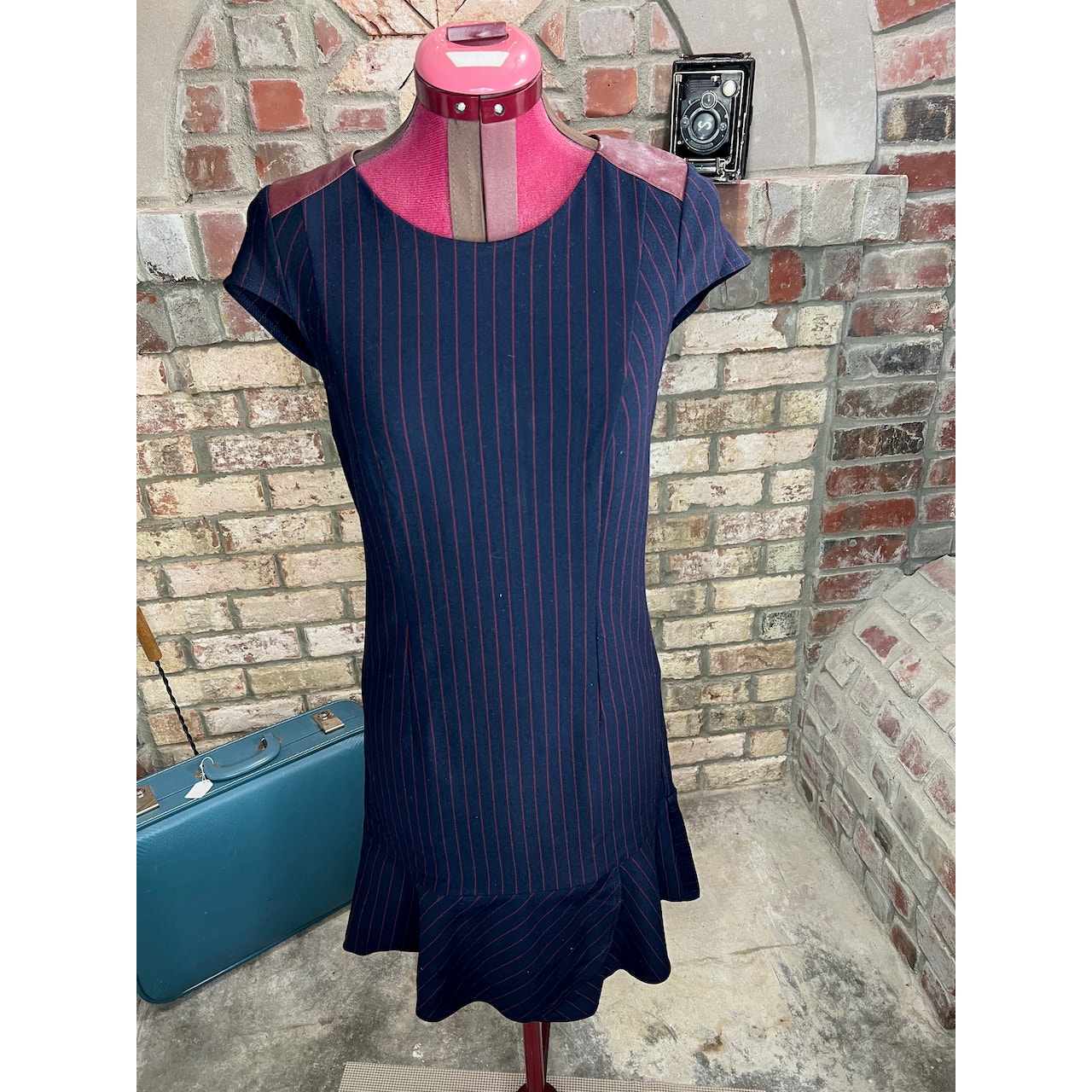 Dress bodycon knit striped navy red leather shoulders