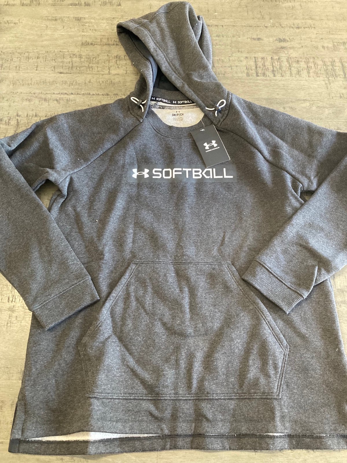 Under armour softball hoodie S