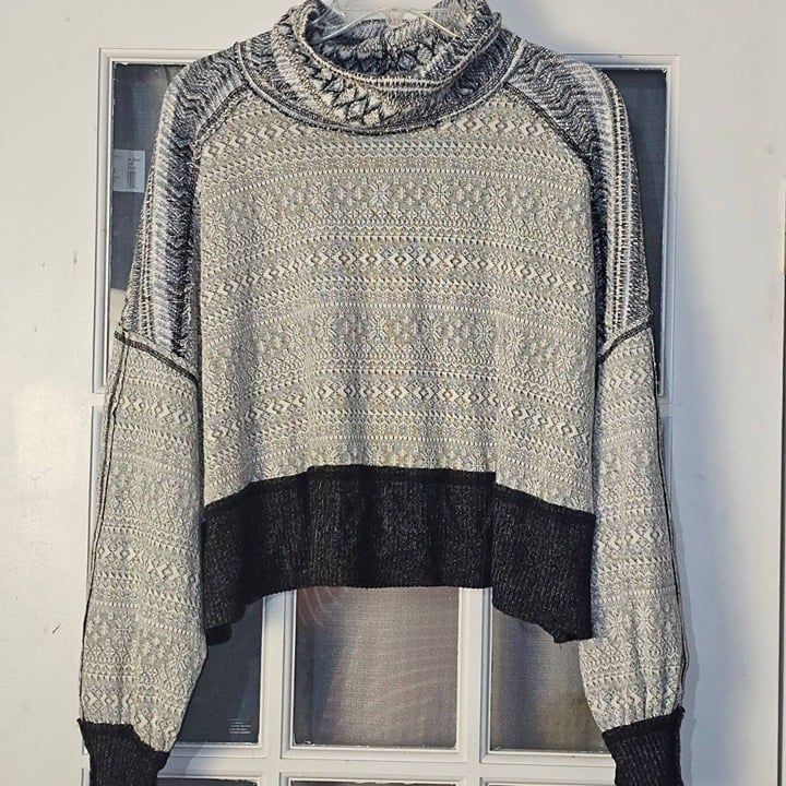 We The Free People Womens At The Lodge Turtleneck Sweater Small