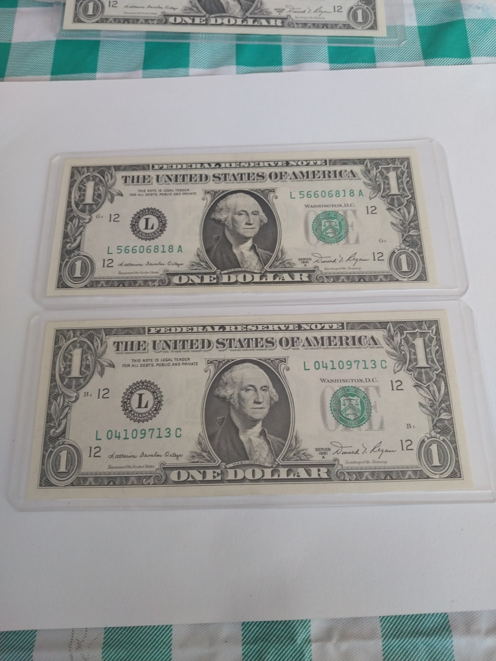 Lot of 6 1981 dollars