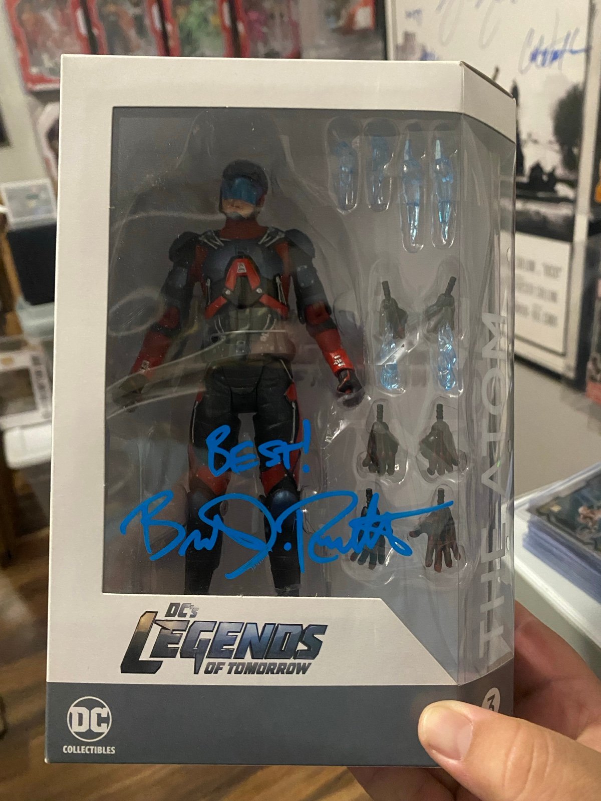 DC collectibles The Atom signed Brandon Routh