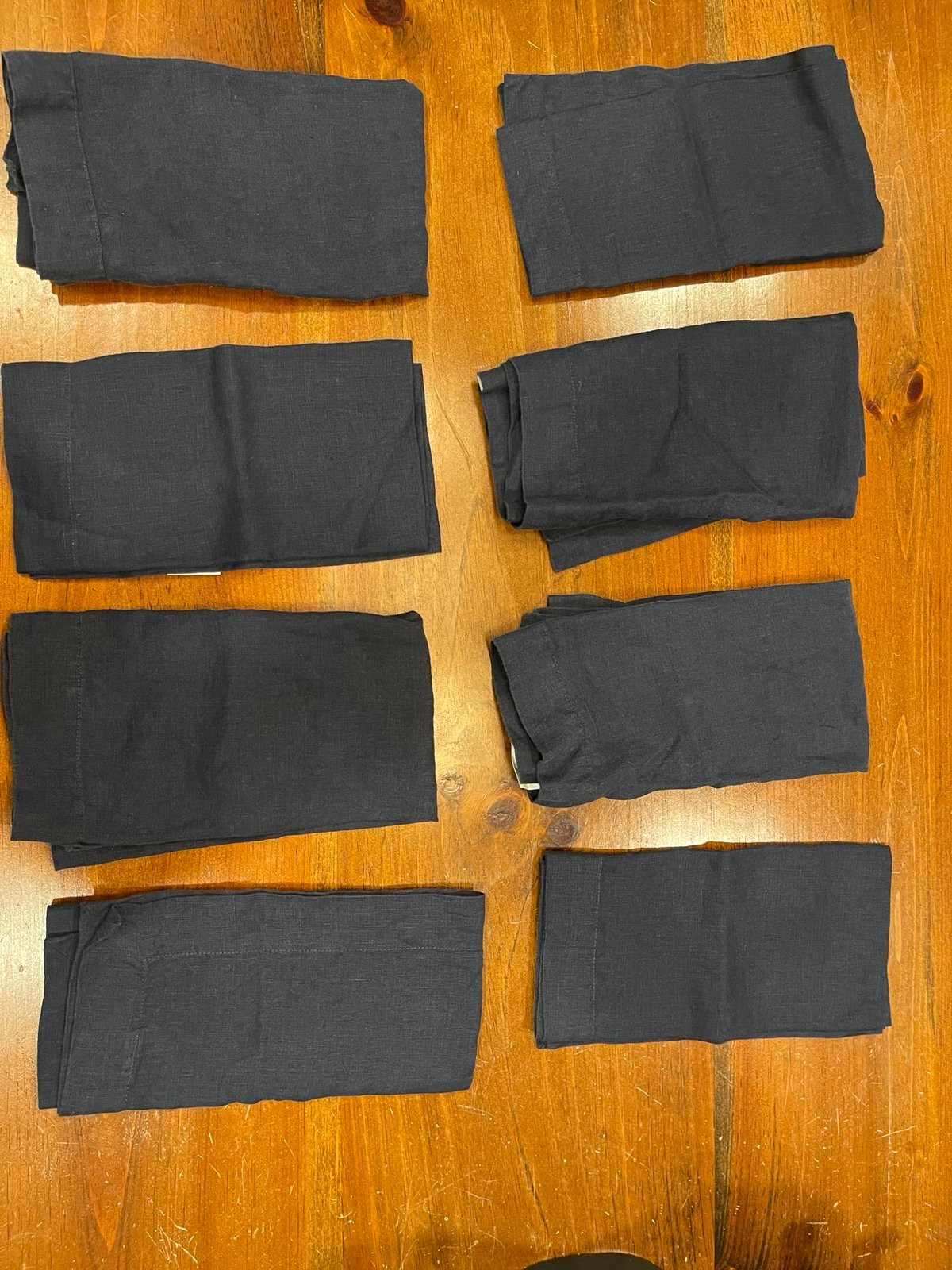Crate and Barrel Helena Linen Napkins x 8