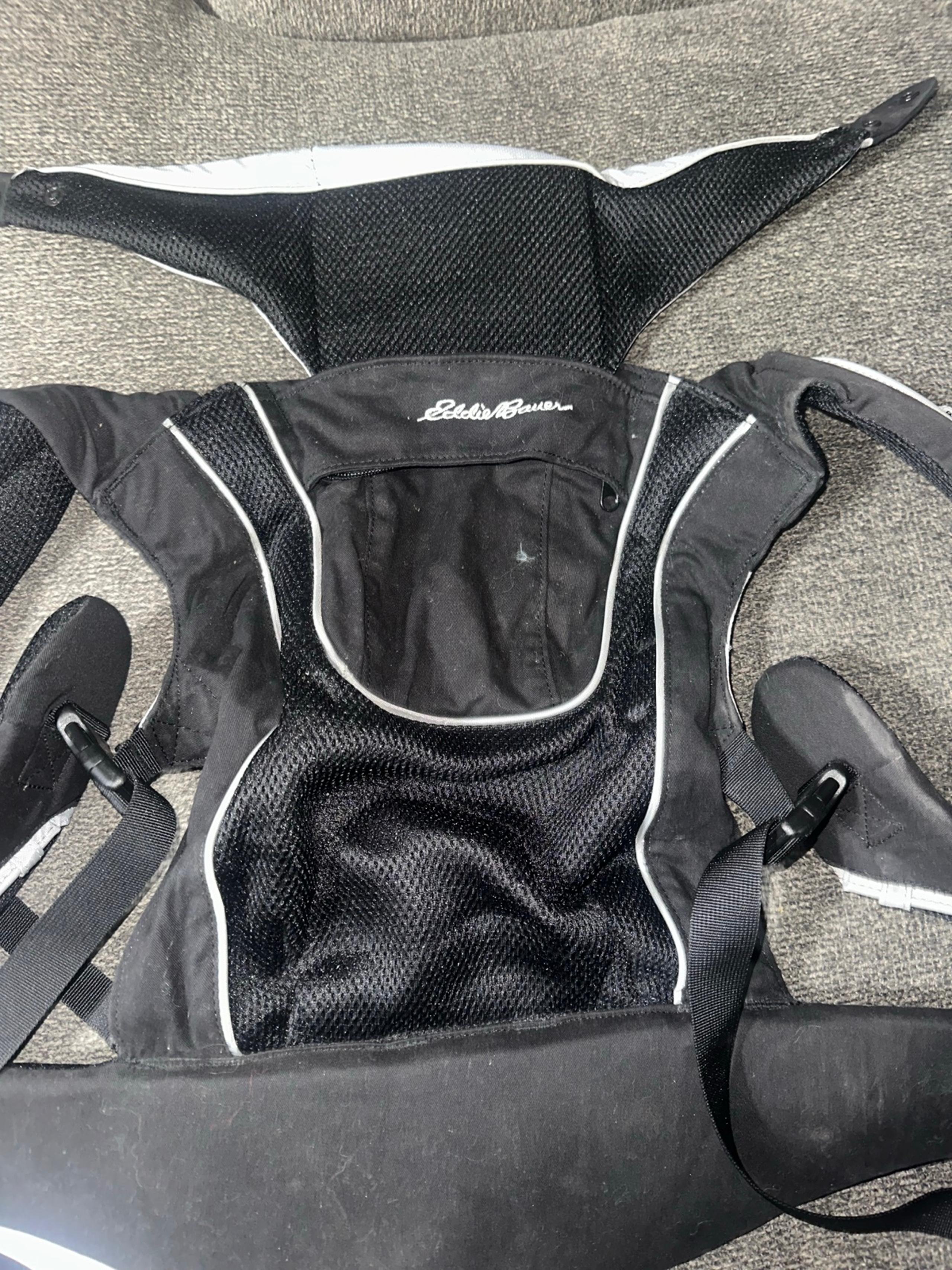 Eddie Bauer carrier