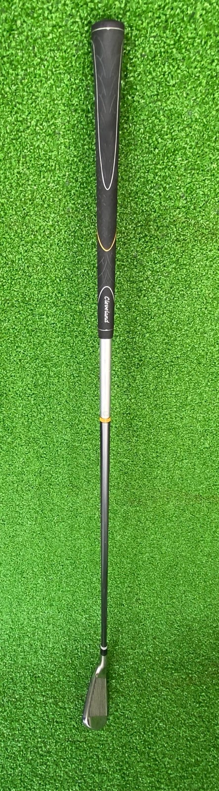 Cleveland HiBore 41* 9 Iron Graphite Men’s