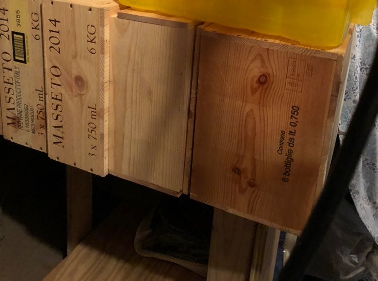 Wood wine crates
