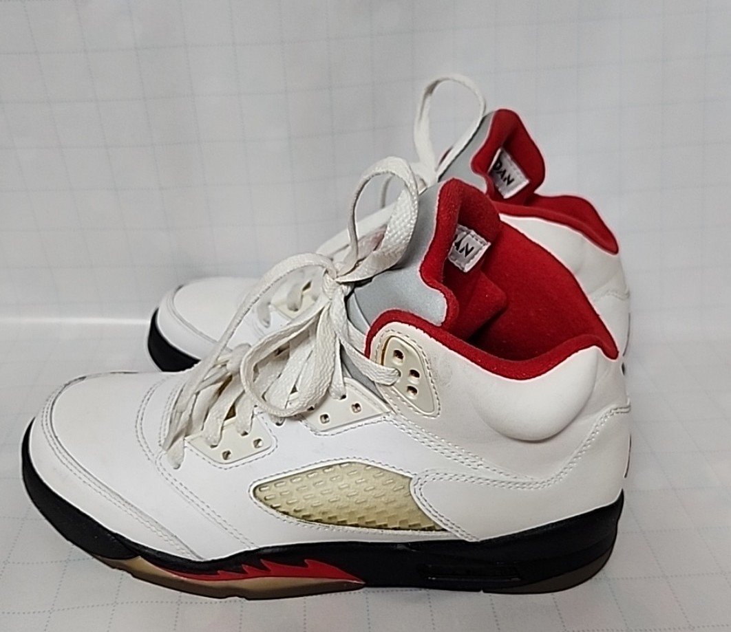 Nike Air Jordan Retro 5 Sneakers 440888-100 Fire Red Size 6 Y