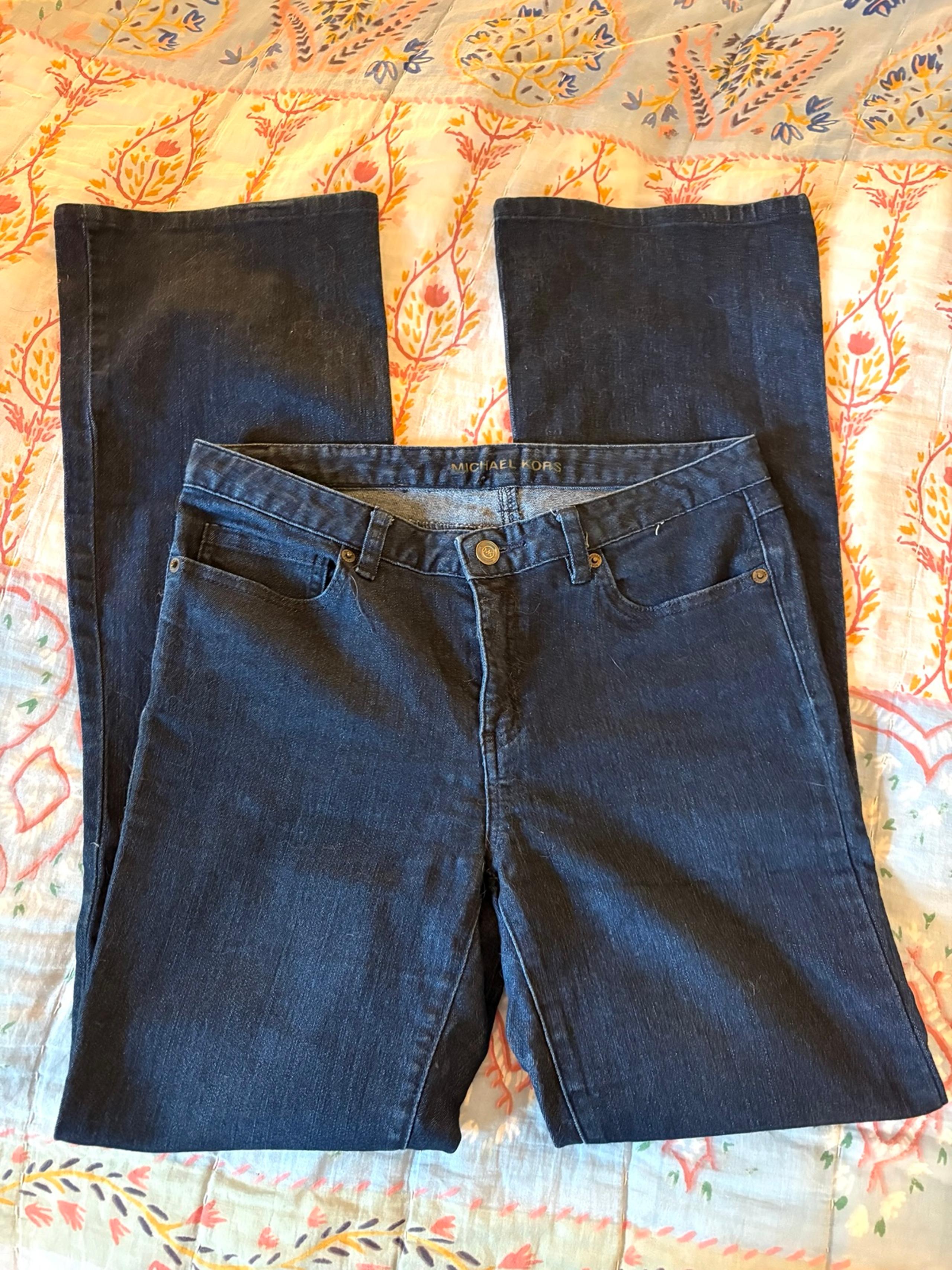 Michael kors women’s bootcut jeans size 6 dark wash mid rise