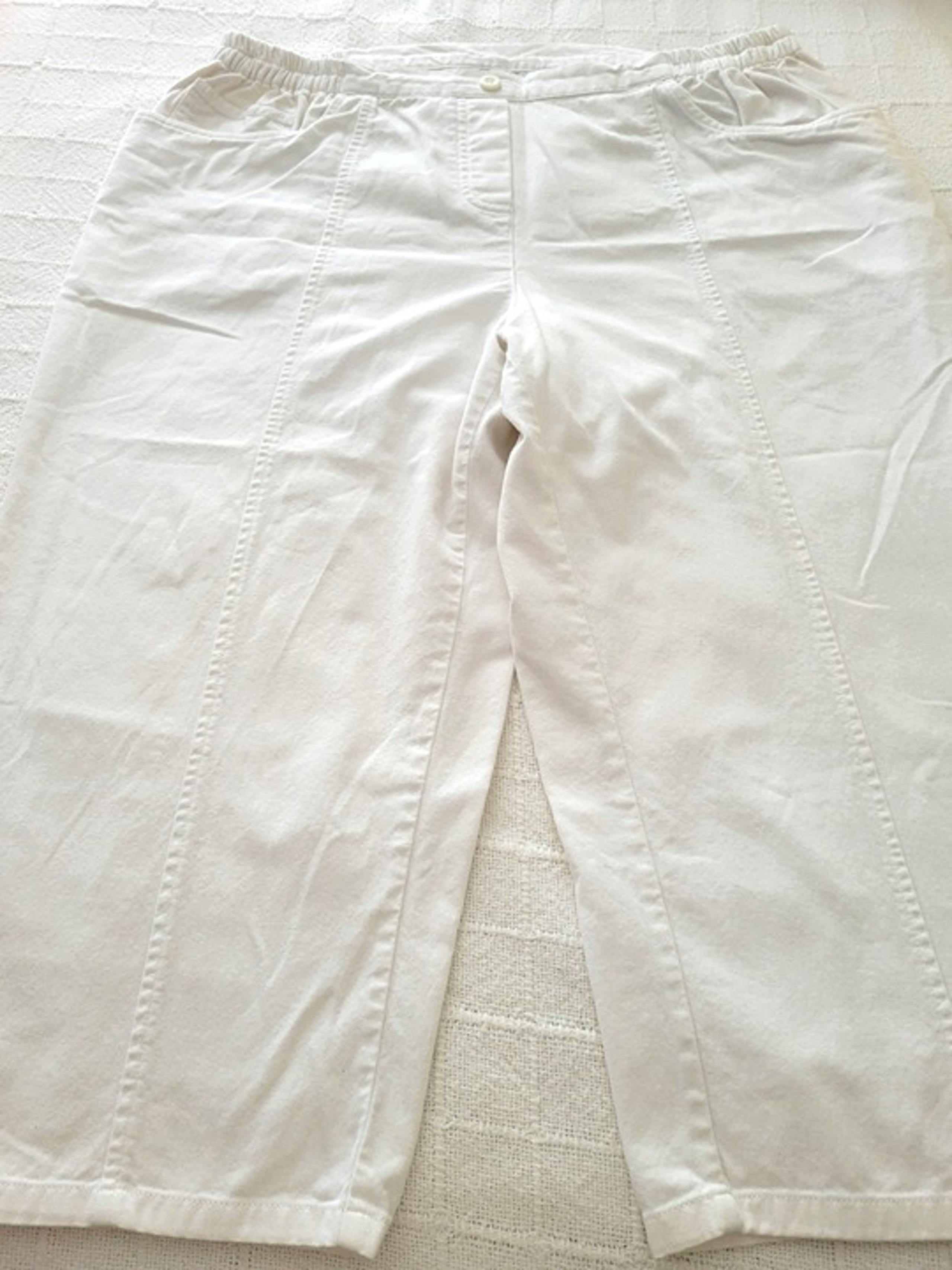 Cathy Daniels Capri Pants White Denim Elastic Waist Size XL 100% Cotton